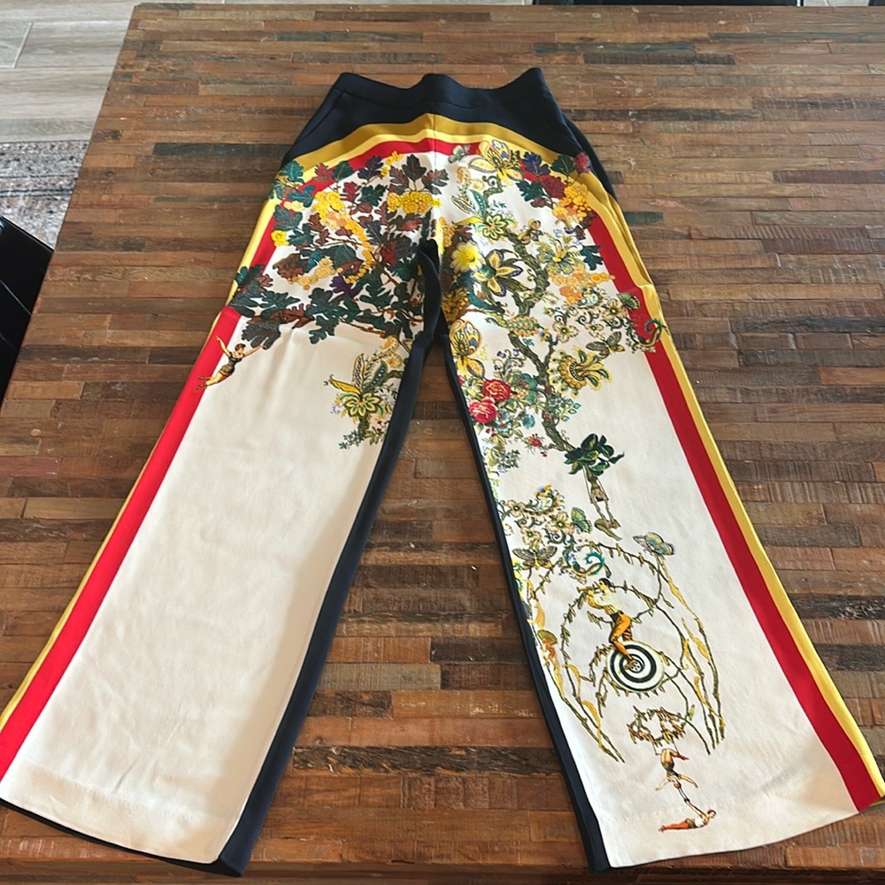 Beautiful silk Etro wide leg trouser!